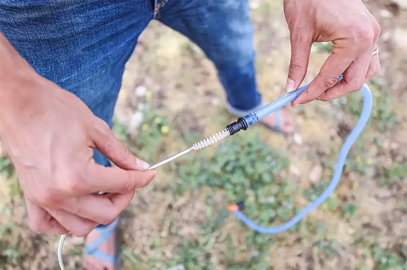 מברשת ניקוי לצינורית השתייה